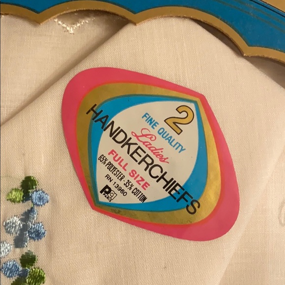 Vintage Hankies Fruit of the Loom Boxed  NWT - Picture 3 of 6